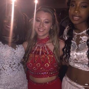 Red Prom Dress❣️